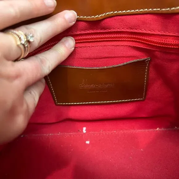 $550 Dooney & Bourke Designer Brown Leather Alto Small Lauretta Bag Purse - Picture 13 of 16